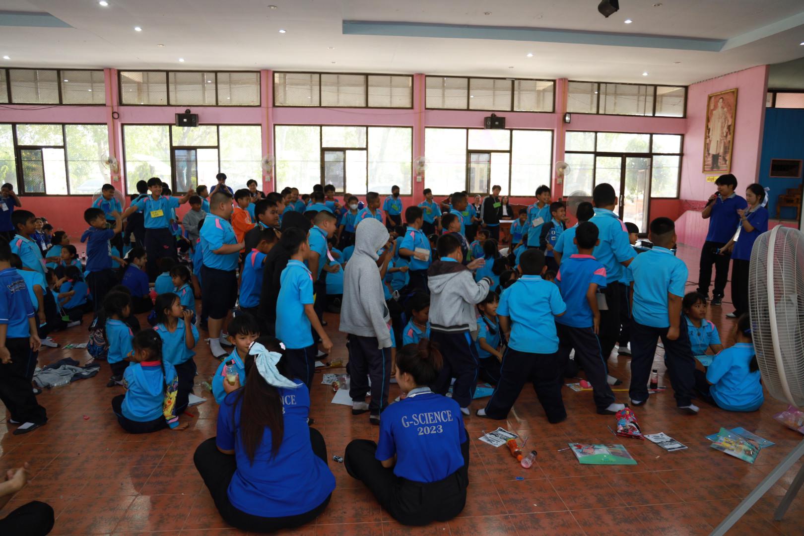 369. วันที่ 27 มกราคม 2569 โปรแกรมวิชาวิทยาศาสตร์ทั่วไป ได้จัดค่ายสเต็มศึกษาให้กับนักเรียนชั้นประถมศึกษาปีที่1-6 ณ โรงเรียนอนุบาลคลองขลุง จ.กำแพงเพชร